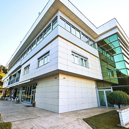 Hotel La Villa Gjakova Eksteriør bilde