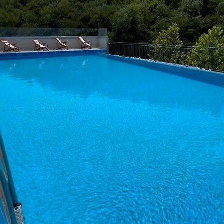 Hotel La Villa Gjakova Eksteriør bilde