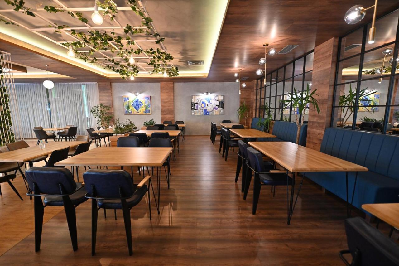 Hotel La Villa Gjakova Eksteriør bilde