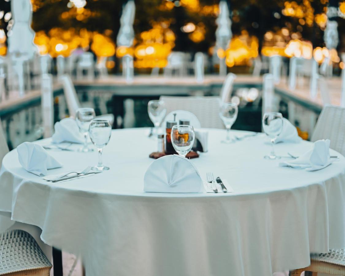 Hotel La Villa Gjakova Eksteriør bilde